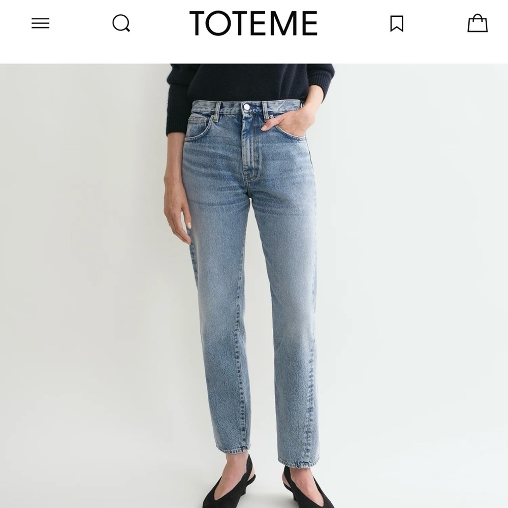 Toteme Twisted Seam Straight Jeans in Worn Blue
